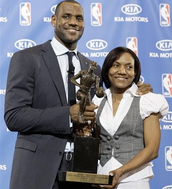lebron james mom sleeps with teammate. about LeBron James#39; mother
